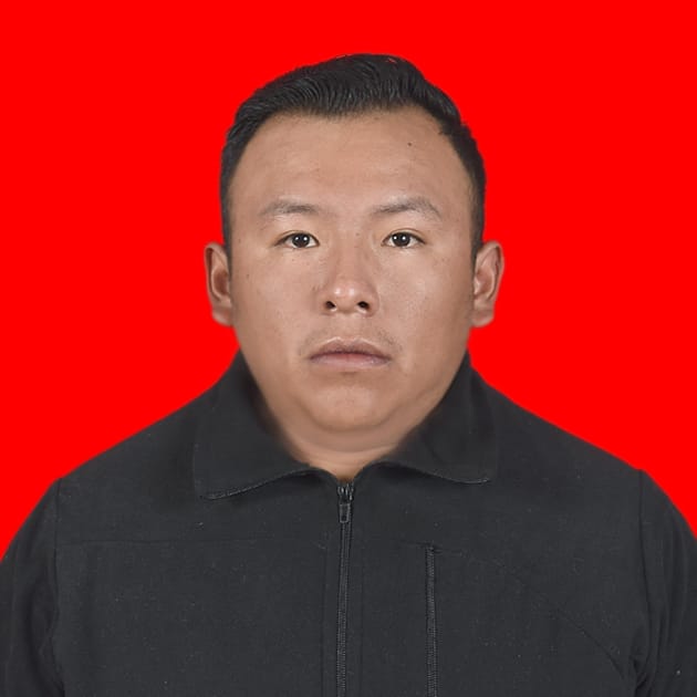 MAURICIO KENNET CARVAJAL