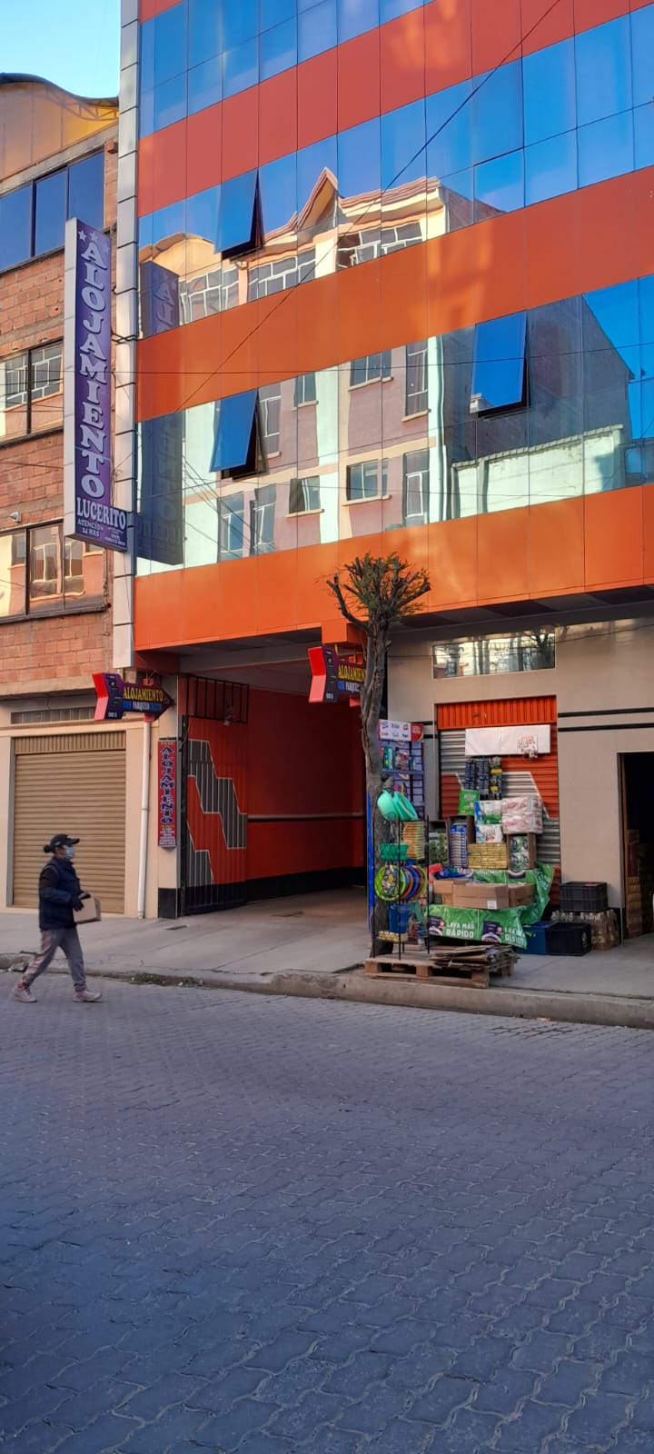 EMPRESA DE HOPSEDAJE TURISTICO LUCERO