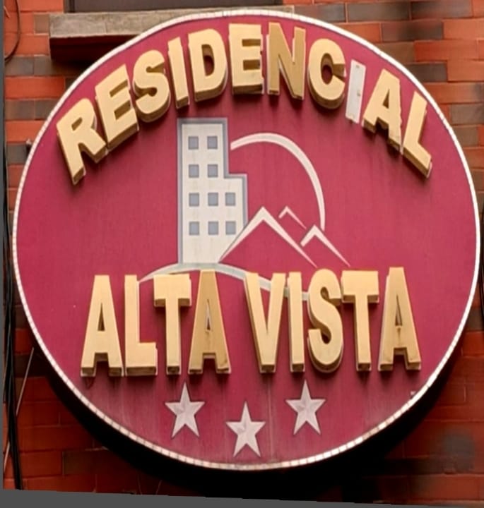 ALTA  VISTA